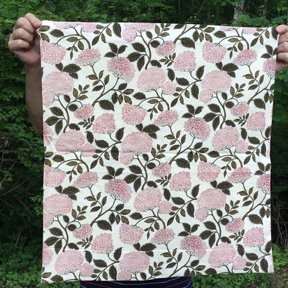 NWT Hand Crafted Quilted Wall Hanging/Runner - Picture 9 of 12